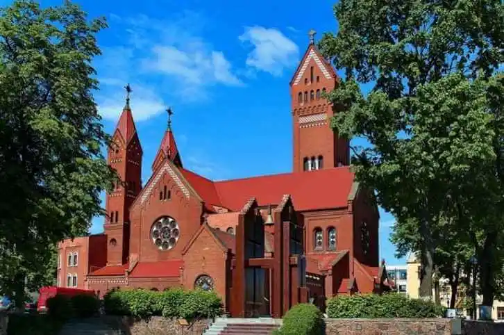 Реконструкция Красного костёла